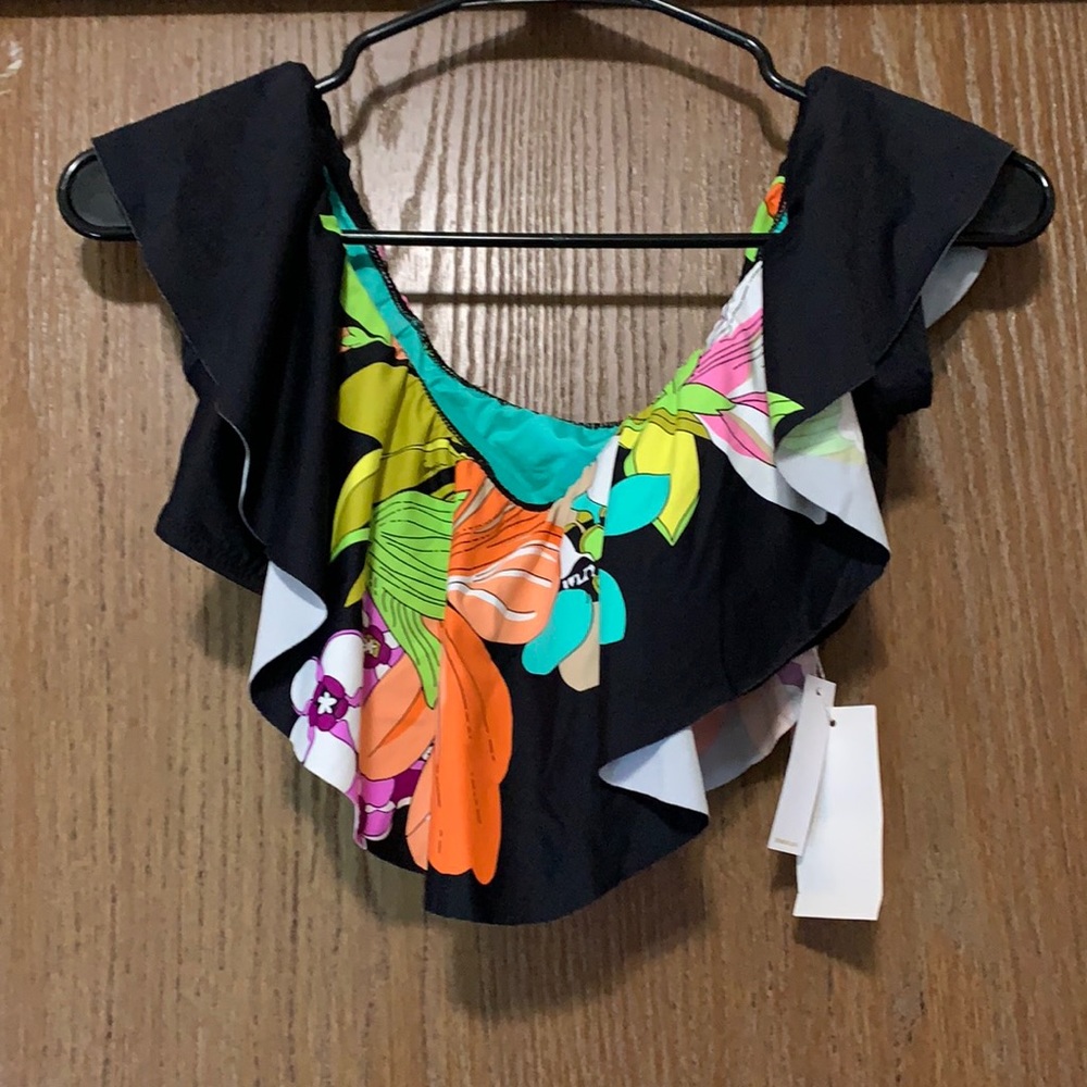 Bathing suit top